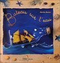 Bateau sur l'eau