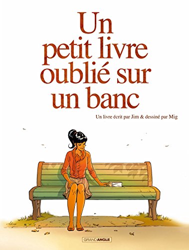 Un petit livre oublié sur un banc 1